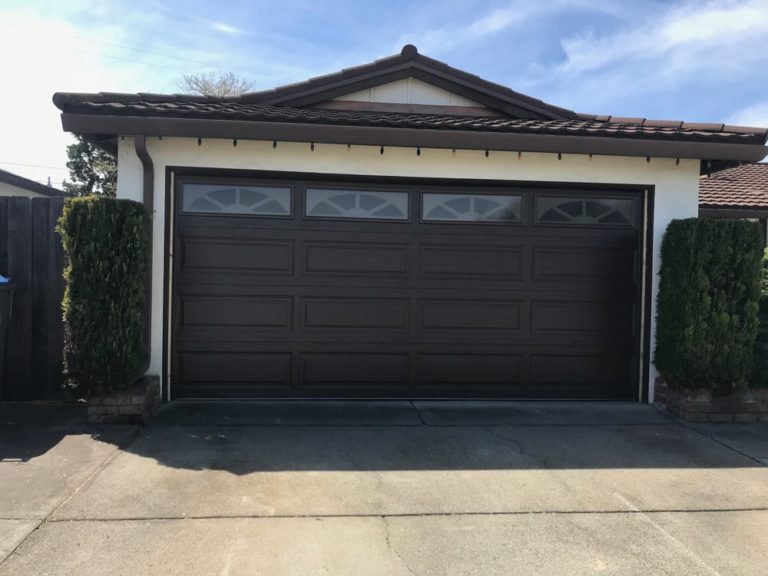 KJ's Garage Door RepairAbout Us - New Door2 768x576